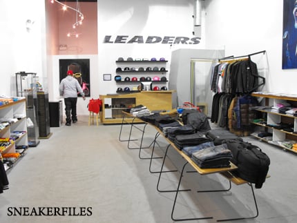 Sneaker Store
