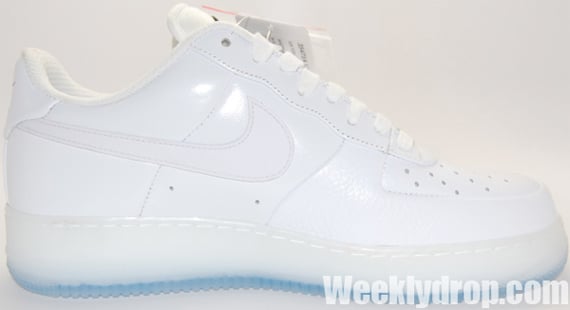 white nike with clear bottom