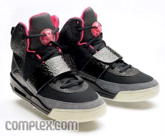 Nike Air Yeezy New Images