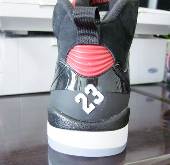 Air Jordan 60+ Black / White - Red