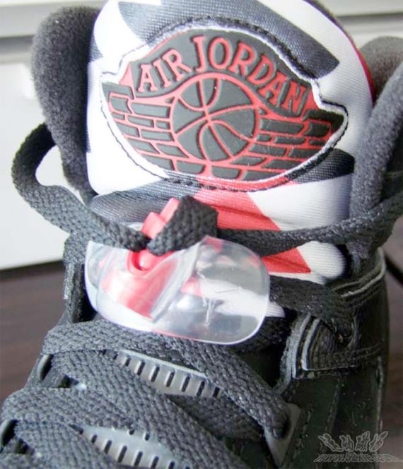 Air Jordan 60+ Black / White - Red