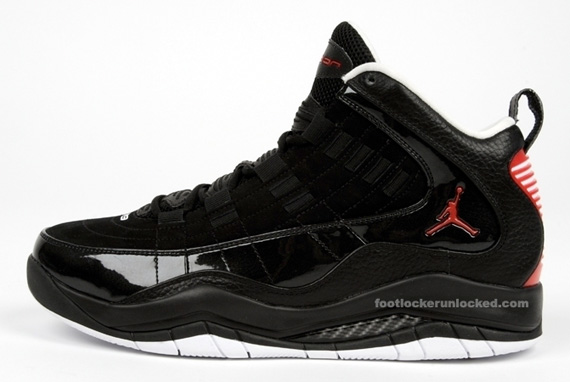 Air Jordan Hallowed Ground - Black / Red - White