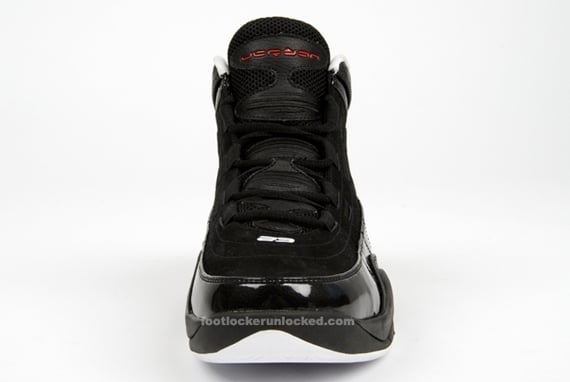 Air Jordan Hallowed Ground - Black / Red - White