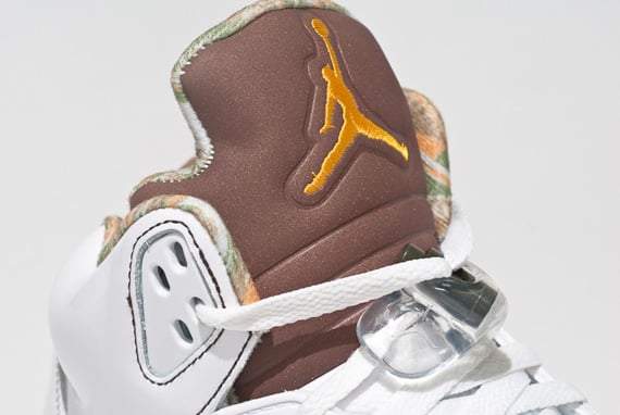 Air Jordan V (5) - White / Dark Cinder - Dark Army - Del Sol