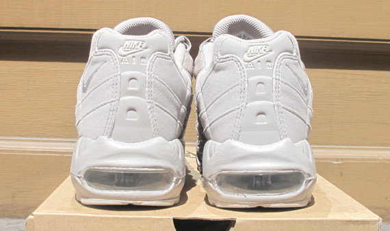 Nike Air Max 95 Premium QS - Try On | SneakerFiles