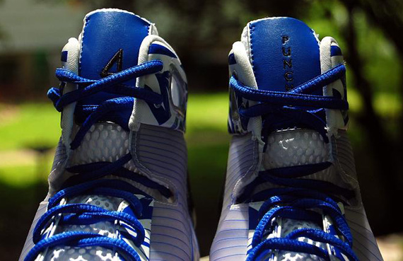 Nike Hyperdunk - Memphis Tigers PE