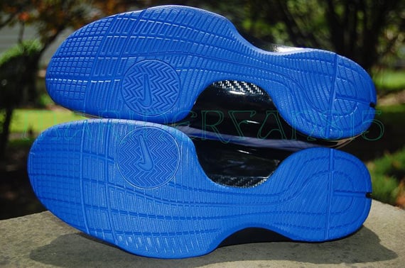 Nike Hyperdunk - Memphis Tigers PE