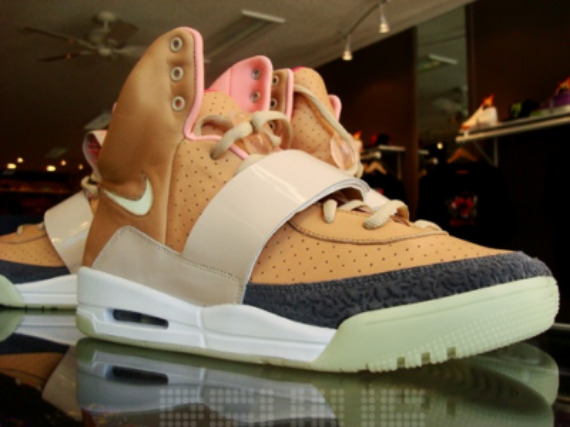 Nike Air Yeezy Net / Net - Available Early