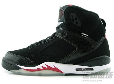 Jordan 60+ Black/Varsity Red/White GS Detailed Look