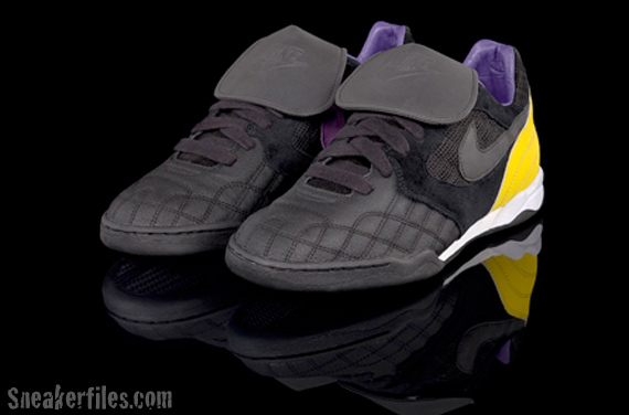 LIVESTRONG x Nike Zoom Tiempo City Pack