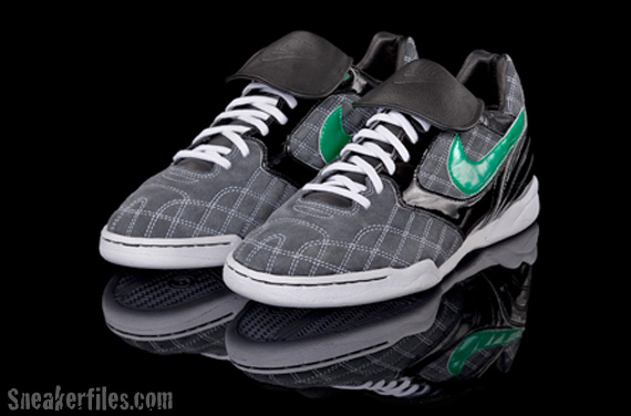 LIVESTRONG x Nike Zoom Tiempo City Pack