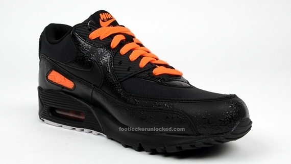 Nike Air Max 90 - Black / Total Orange