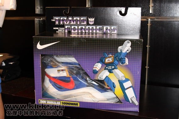 Nike Transformers II Pack - Zoom Flight Club & Zoom Sharkalaid