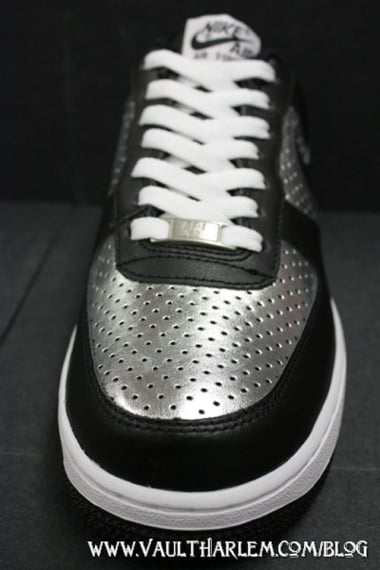 Nike Air Force 1 Black/Silver