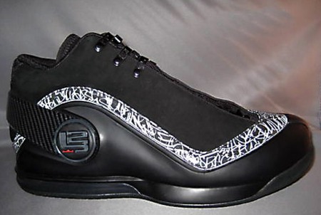 Nike Zoom LeBron Power VI (6) – Black – Anthracite – Sample
