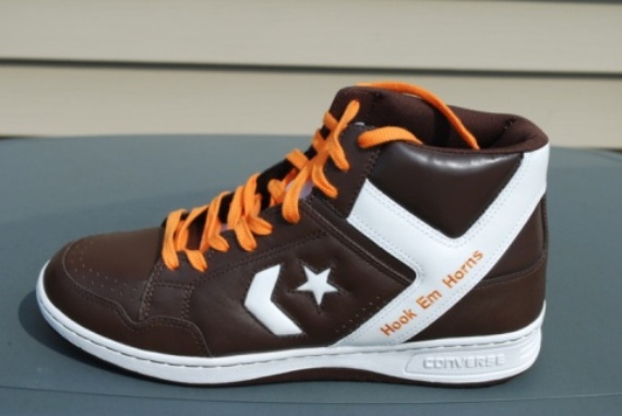 Hook Em Horns: Converse Weapon iD