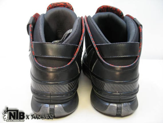 Nike Zoom LeBron VI (6) - Triple Black Wear Test Sample