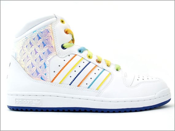 Chapter Express x Adidas Decade Hi W - Black & White