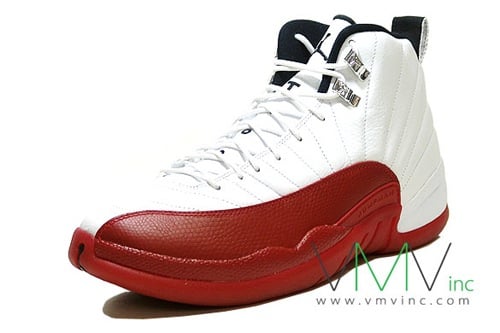 air-jordan-12-retro-white-red-31