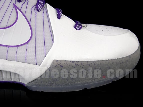 Nike Zoom Kobe IV (4) - White/Grey - Varsity Purple