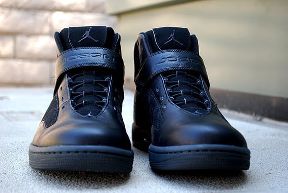 Jordan Blase Mid - Black / Anthracite
