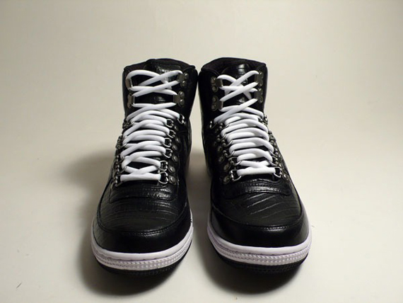 Nike Sportswear Terminator Hi ENG - Black / White