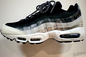 air max 95 snakeskin white