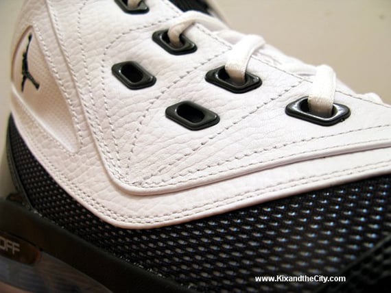 Air Jordan XVI.6 (16.5) - White / Black - Blue