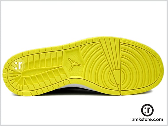 Air Jordan L'Style One - Black / Voltage Yellow