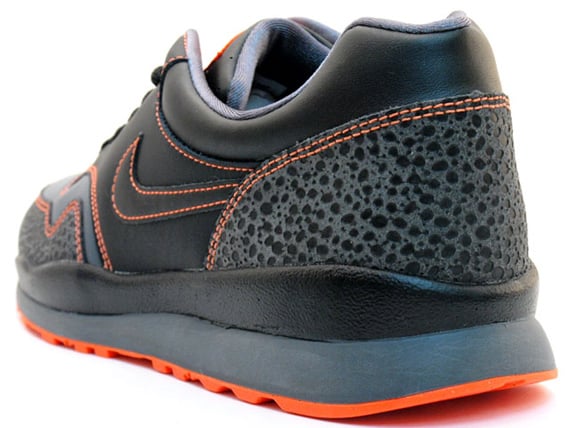 Nike Air Safari LE - Black / Grey - Orange
