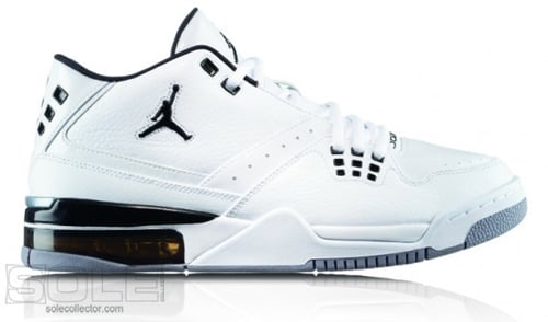 Jordan_Flt23_Wht-Blk-MetSil-570x335