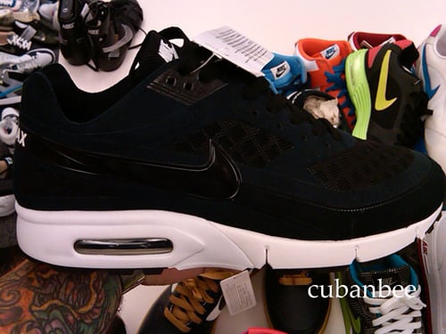 nike-air-max-bw-current