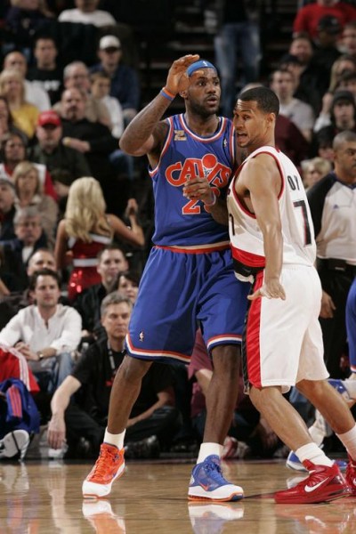 lebron 20 mismatch