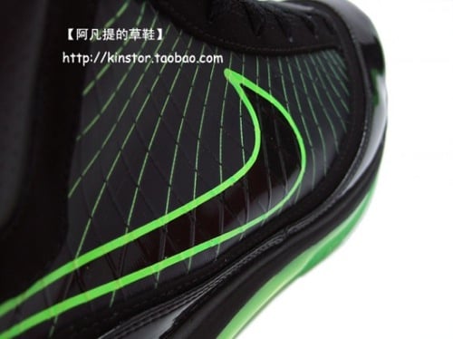 Nike Air Max Lebron VII Dunkman Close-Up Shots