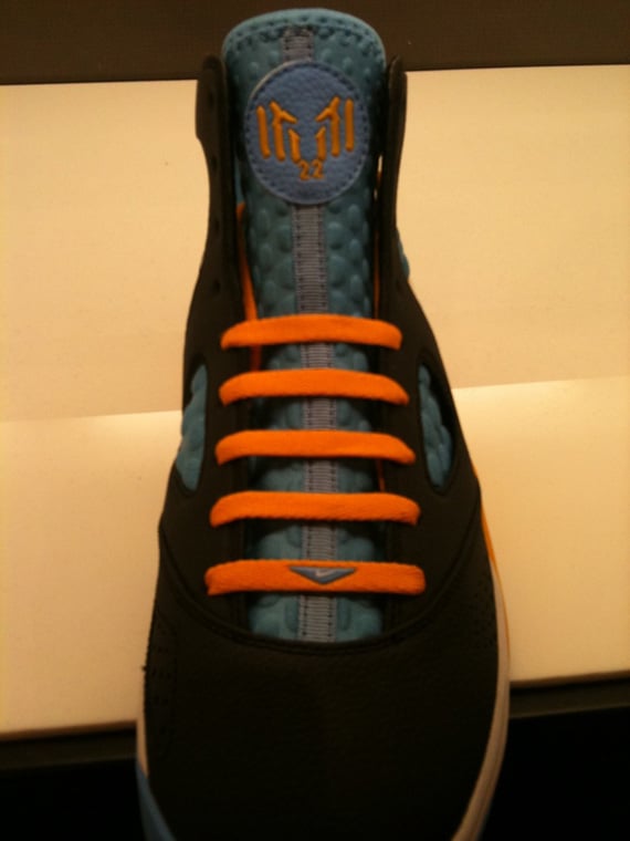 Men's 2010 Nike Huarache Supreme Rudy Gay Memphis Grizzlies PE Sz 13  398260-001