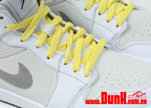 AJIPhatMediumGreyVibeYellow6