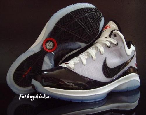 Nike Lebron VII Post Season White/Sport Red-Black – New Pictures