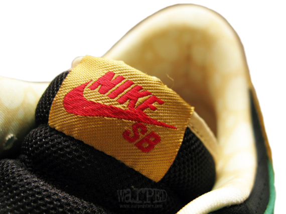 Nike SB Dunk Low - Green / Black - Mustard