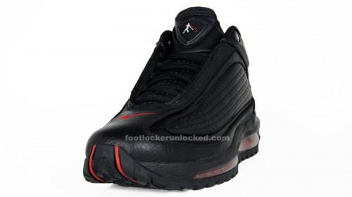 Release Reminder: Nike Air Griffey Max II GD Black/Varsity Red