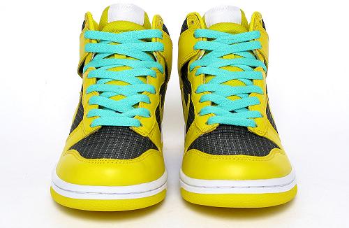 NikeDunkYellowMint2