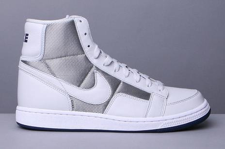 NikeDynasty81HighWhiteGreyNavy2
