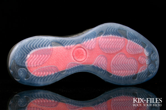 Detailed Look: Air Jordan 2010 – Black / Charcoal – Varsity Red