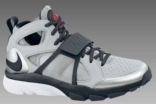 Nike Zoom Huarache Mid “Metallic Silver” – Available Now