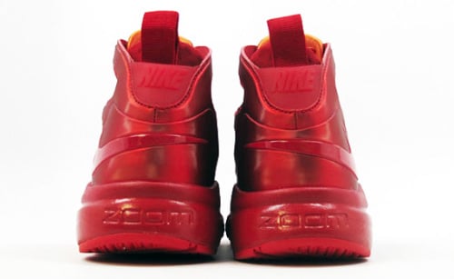Nike Zoom Huarache TR Mid 'Flash' - Available