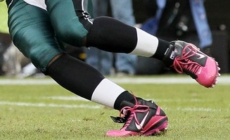 NFLBreastCancerAwareness01