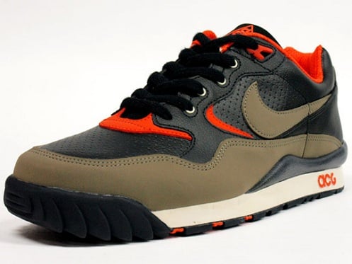 Nike ACG Air Wildwood Black/Orange/Khaki