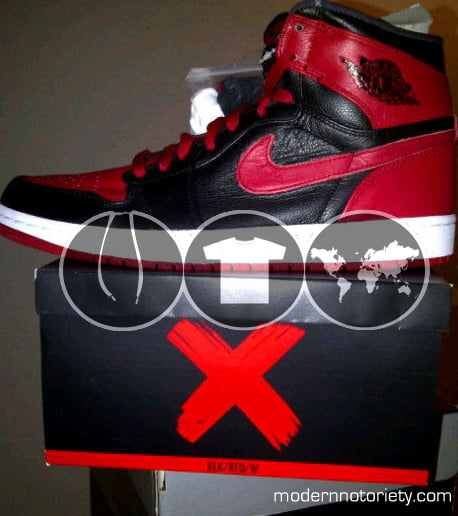 Air Jordan 1 'Banned' New Images