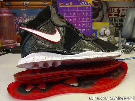 Nike Air Max Lebron 8 Dissected