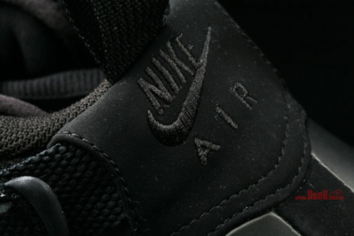 Nike Air Force 1 'Foamposite' - Black - Detailed Look