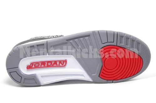 Air Jordan Retro III 'White Cement' - New Images w/ Special Packaging